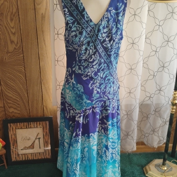 Stunning Rabbit Rabbit Rabbit Midi Dress - Picture 5 of 7